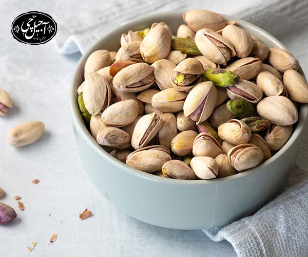 اصالت و کیفیت تضمینی پسته اکبری آجیل چی