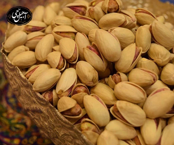 خرید پسته اکبری از طریق اینستاگرام و شبکههای اجتماعی آجیل چی