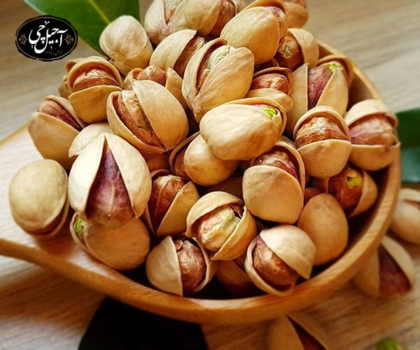 روش ارسال پسته احمد آقایی به شهرستانها توسط آجیل چی