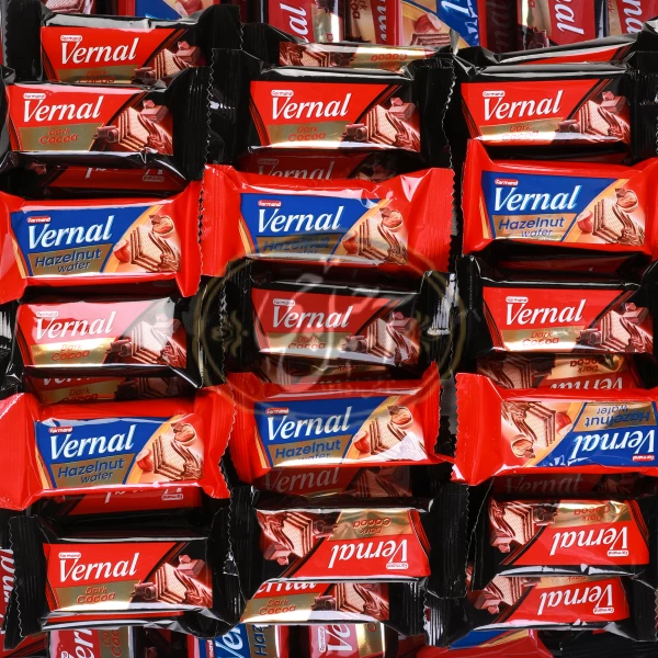 ویفر شکلات مخلوط فرمند